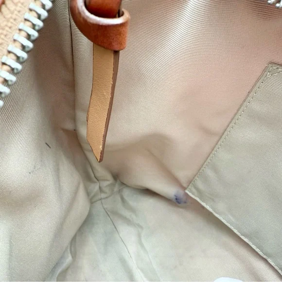 SOLD Coach Gallery Tote Bag - Picture 8 of 8